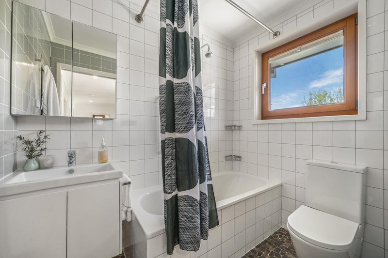 Photo - 18 Morphett Street, Dickson ACT 2602 - Image 16
