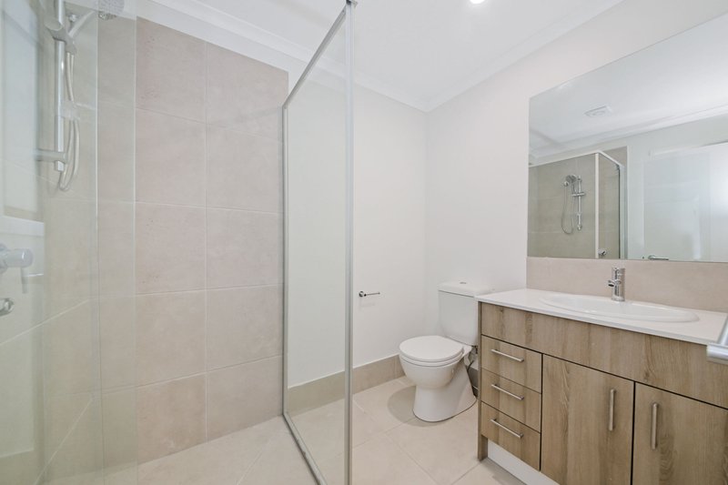 Photo - 1/8 Morris Place, Burpengary QLD 4505 - Image 8