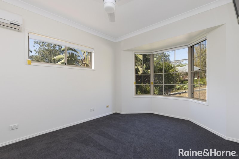 Photo - 18 Mossman Street, Taringa QLD 4068 - Image 2