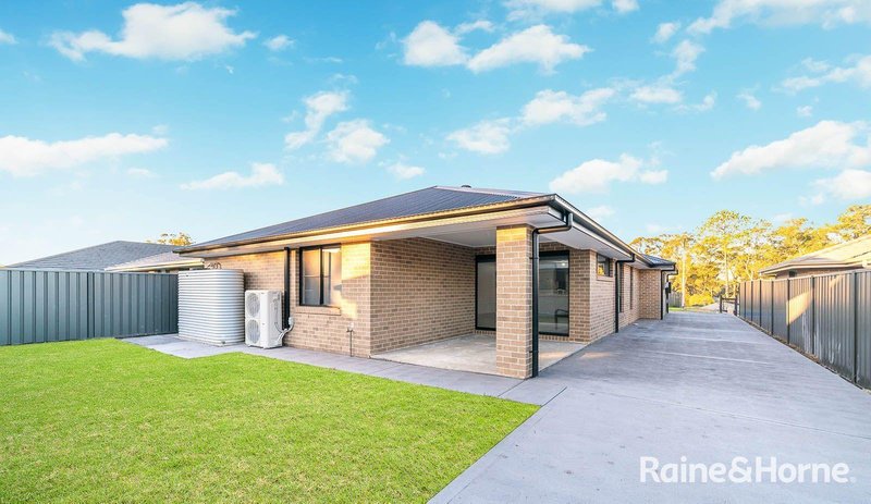 Photo - 18 Mountain Ash Drive, Cooranbong NSW 2265 - Image 8