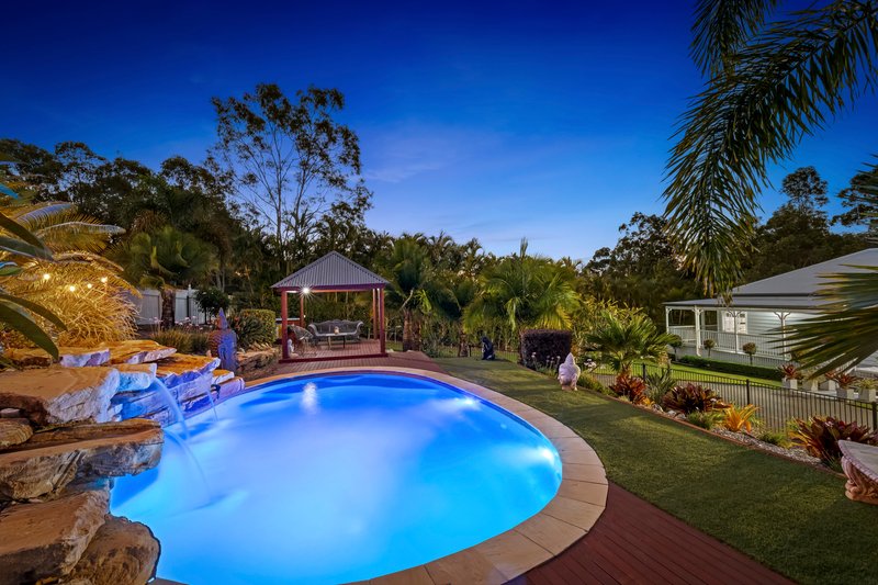 Photo - 18 Mulwala Street, Maudsland QLD 4210 - Image 3