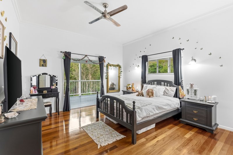 Photo - 18 Mulwala Street, Maudsland QLD 4210 - Image 17