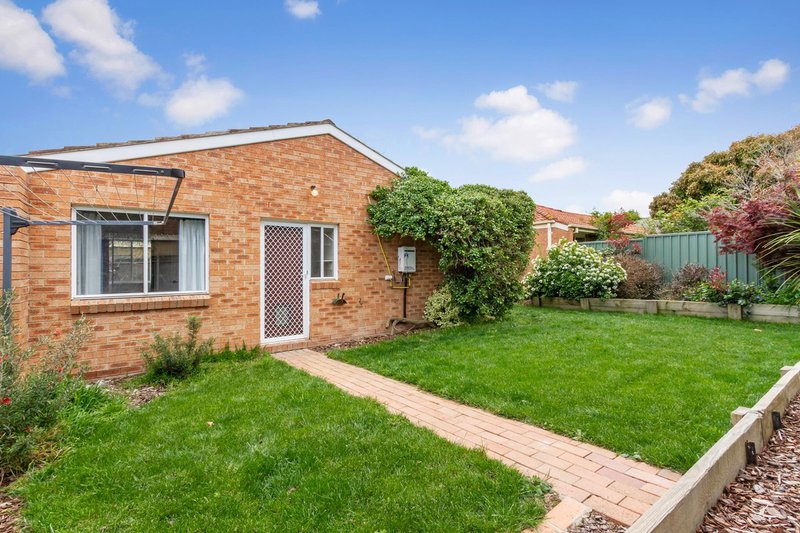 Photo - 18 Mundang Crescent, Ngunnawal ACT 2913 - Image 18