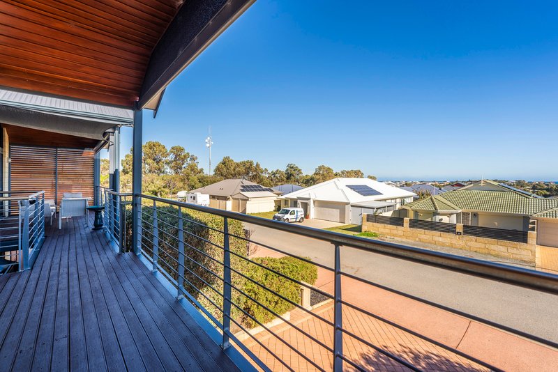 Photo - 18 Mundaring Crescent, Dawesville WA 6211 - Image 12