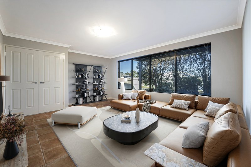 Photo - 18 Mundaring Crescent, Dawesville WA 6211 - Image 24