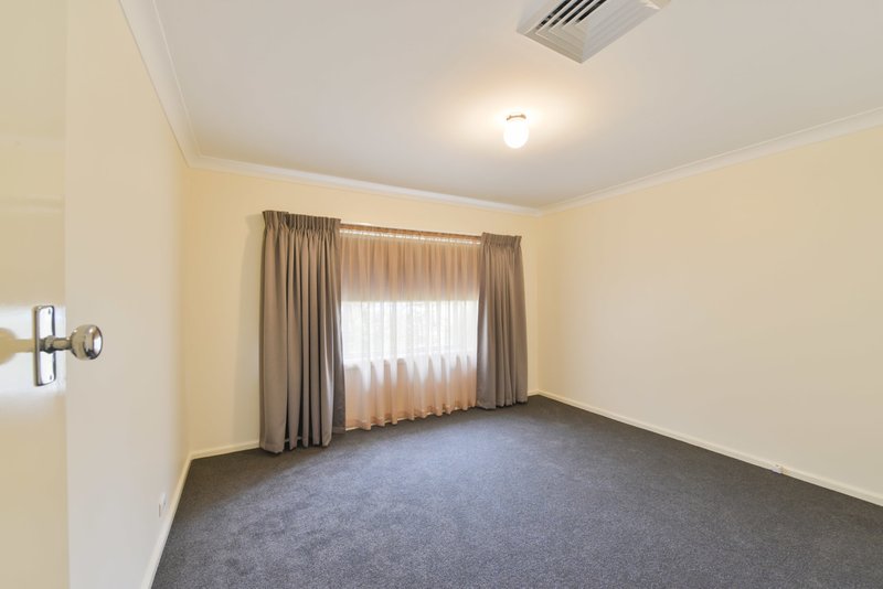 Photo - 18 Murrawai Street, Tamworth NSW 2340 - Image 7