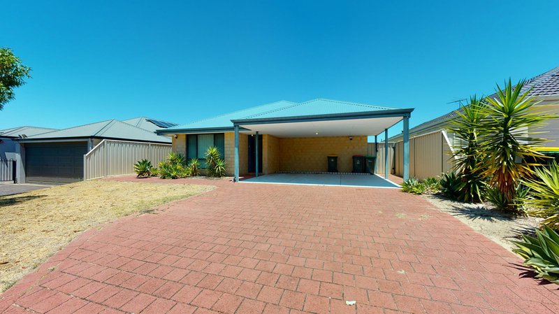 Photo - 18 Nambi Parkway, Banksia Grove WA 6031 - Image 20