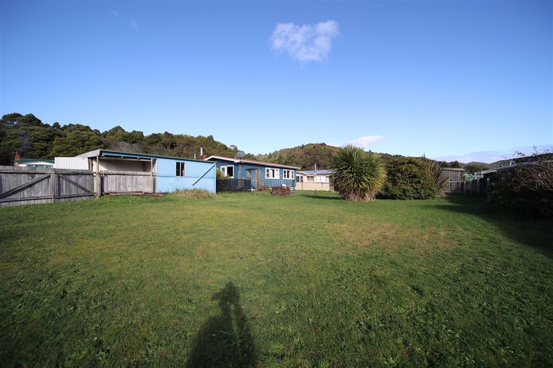 Photo - 18 Nankivell Street, Queenstown TAS 7467 - Image 18