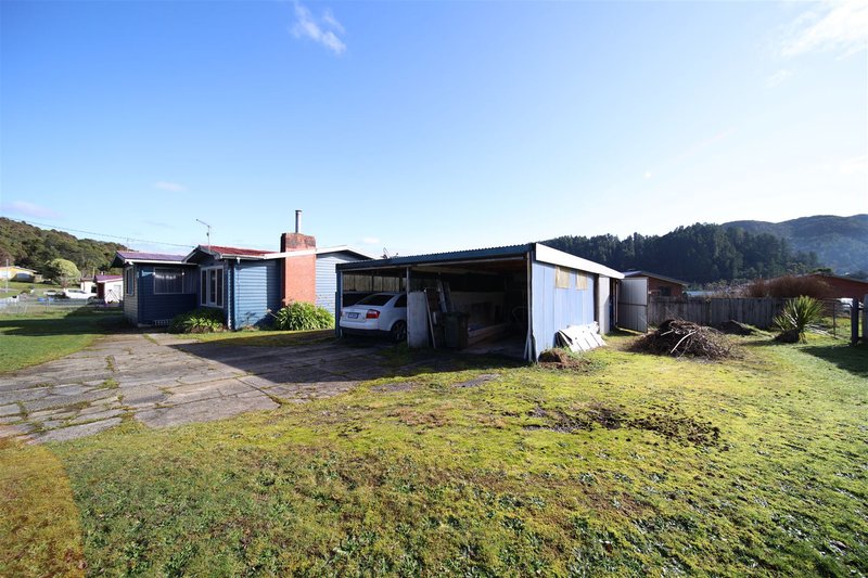 Photo - 18 Nankivell Street, Queenstown TAS 7467 - Image 20