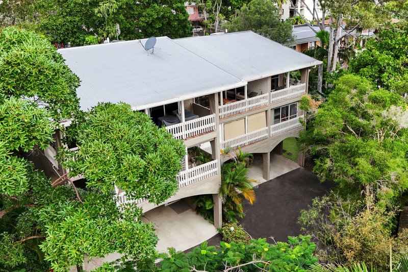 Photo - 1/8 Natasha Avenue, Noosa Heads QLD 4567 - Image 17