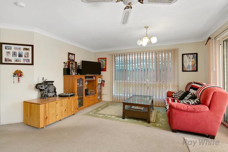 Photo - 18 Neath Street, Sunnybank Hills QLD 4109 - Image 8