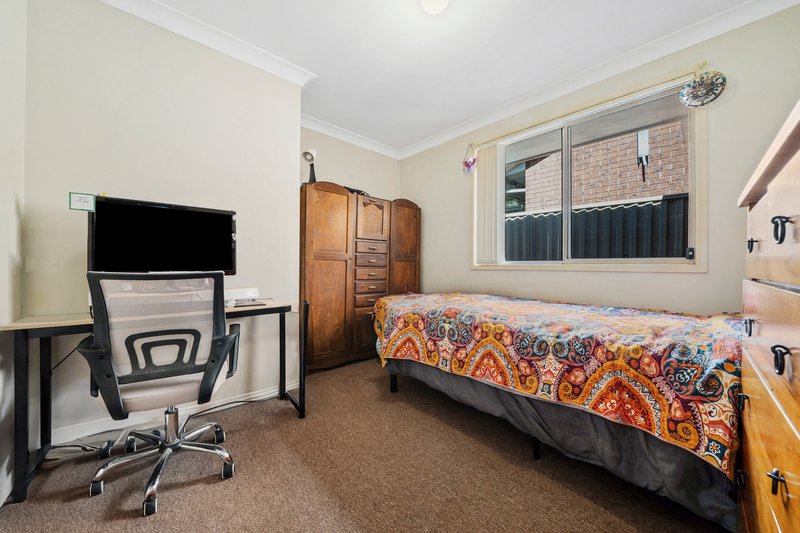 Photo - 18 Newnham Street, Dean Park NSW 2761 - Image 5