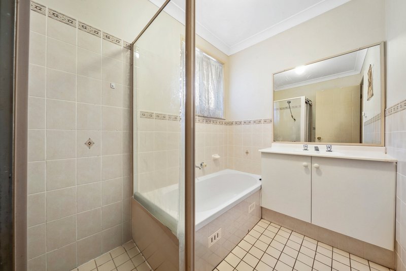 Photo - 18 Newnham Street, Dean Park NSW 2761 - Image 6