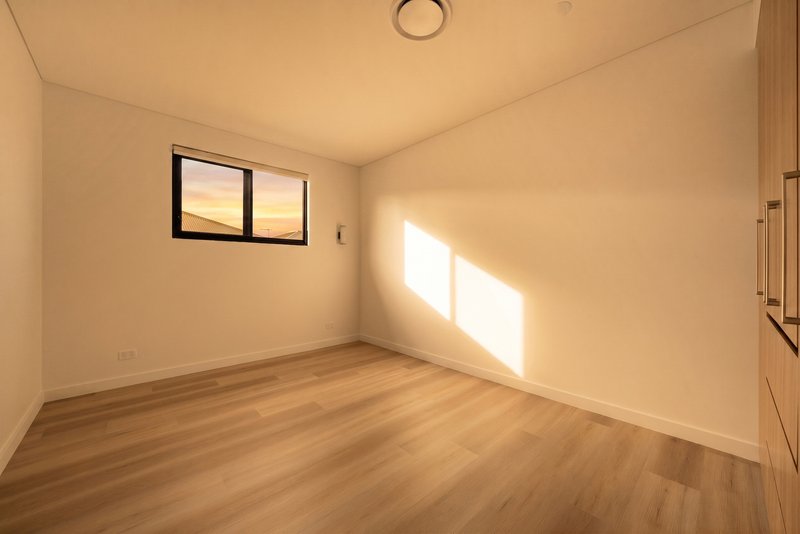 Photo - 18 Nile Street, Fairfield Heights NSW 2165 - Image 16