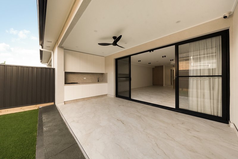 Photo - 18 Nile Street, Fairfield Heights NSW 2165 - Image 17
