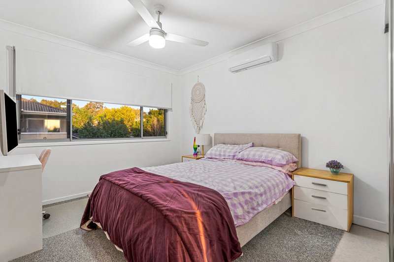 Photo - 1/8 Norfolk Street, Parkinson QLD 4115 - Image 11