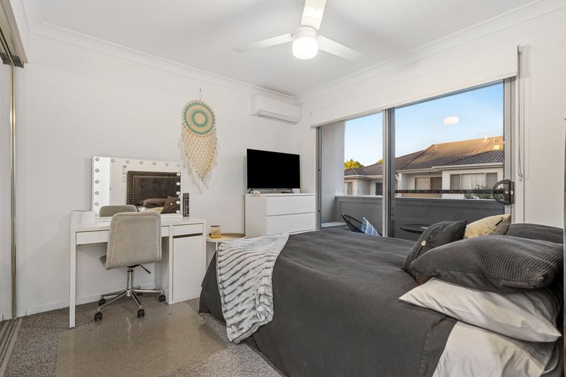 Photo - 1/8 Norfolk Street, Parkinson QLD 4115 - Image 12