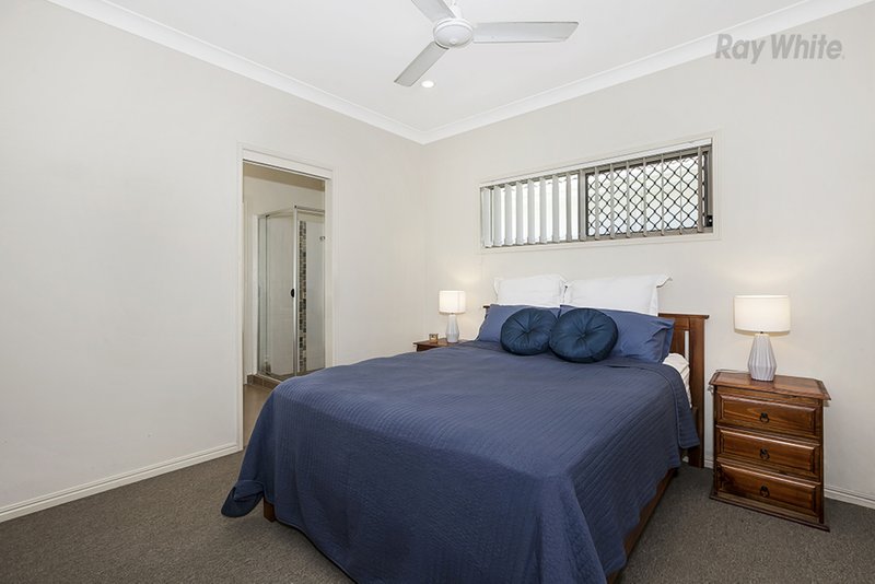 Photo - 18 Numbat Street, North Lakes QLD 4509 - Image 7