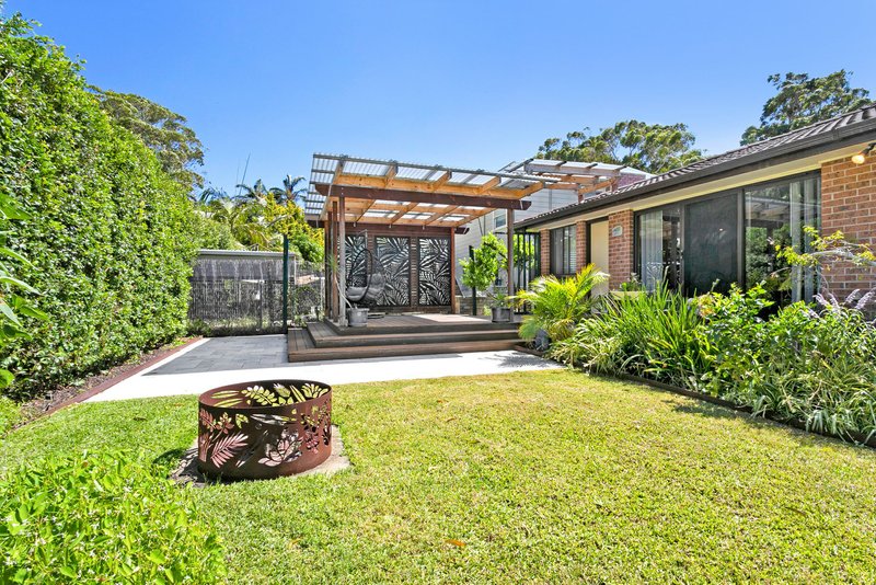 18 Ocean Beach Road, Shoal Bay NSW 2315