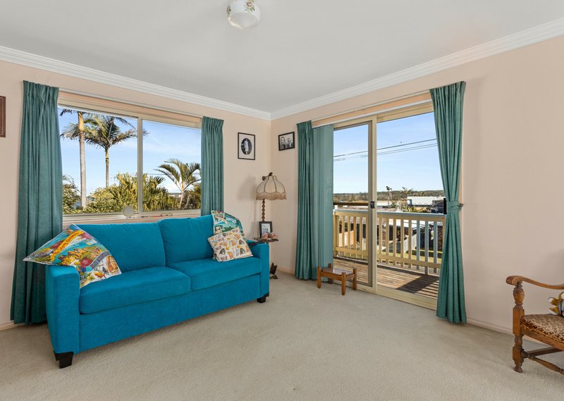 Photo - 18 Ocean Drive, Wallabi Point NSW 2430 - Image 10