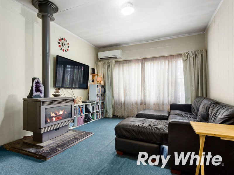 Photo - 18 Oldbury Street, Lang Lang VIC 3984 - Image 6