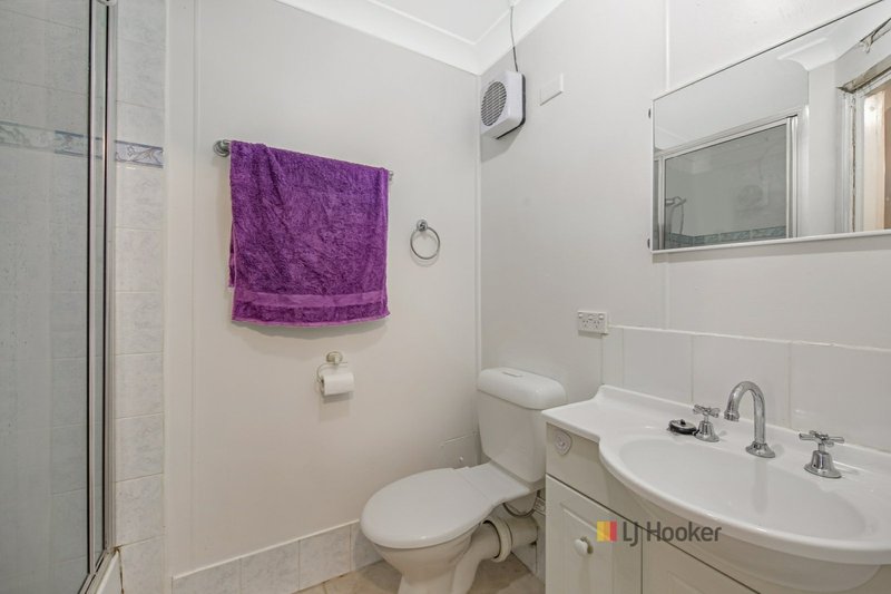 Photo - 18 Oleander Street, Canton Beach NSW 2263 - Image 3