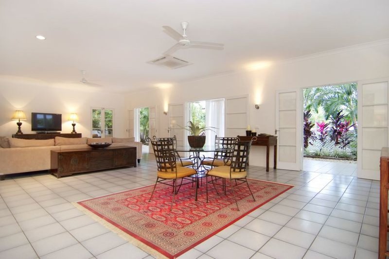 Photo - 18 Oliva Street, Palm Cove QLD 4879 - Image 3