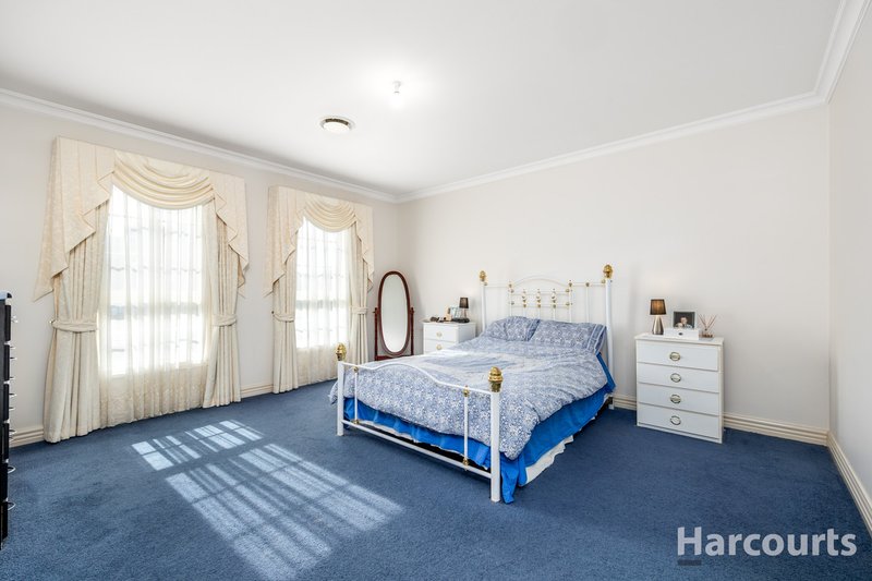 Photo - 18 Ollerton Avenue, Newborough VIC 3825 - Image 8