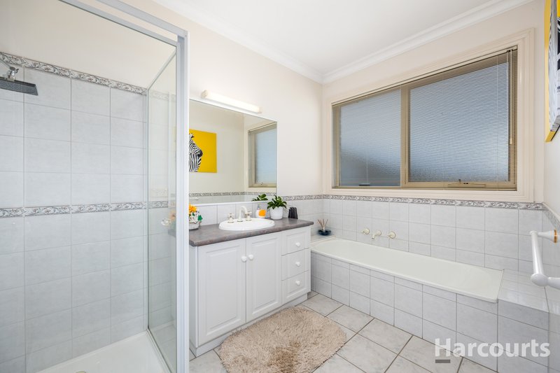 Photo - 18 Ollerton Avenue, Newborough VIC 3825 - Image 11