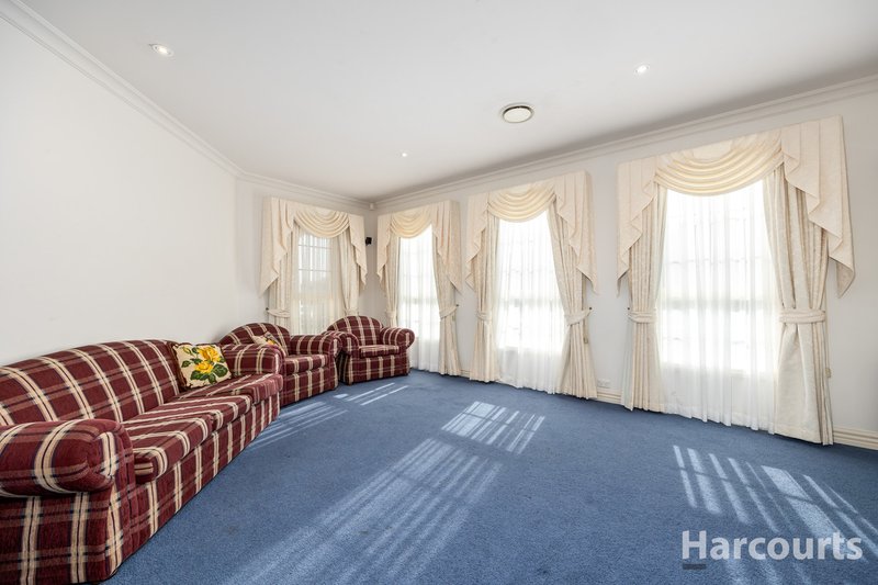 Photo - 18 Ollerton Avenue, Newborough VIC 3825 - Image 13