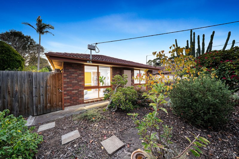 Photo - 1/8 Olympic Avenue, Springvale South VIC 3172 - Image 19