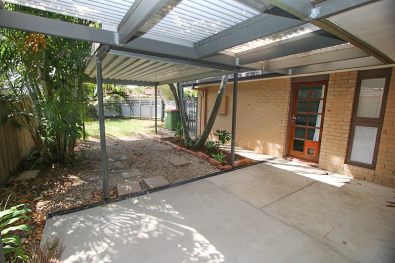 Photo - 1/8 Orkney Place, Labrador QLD 4215 - Image 11