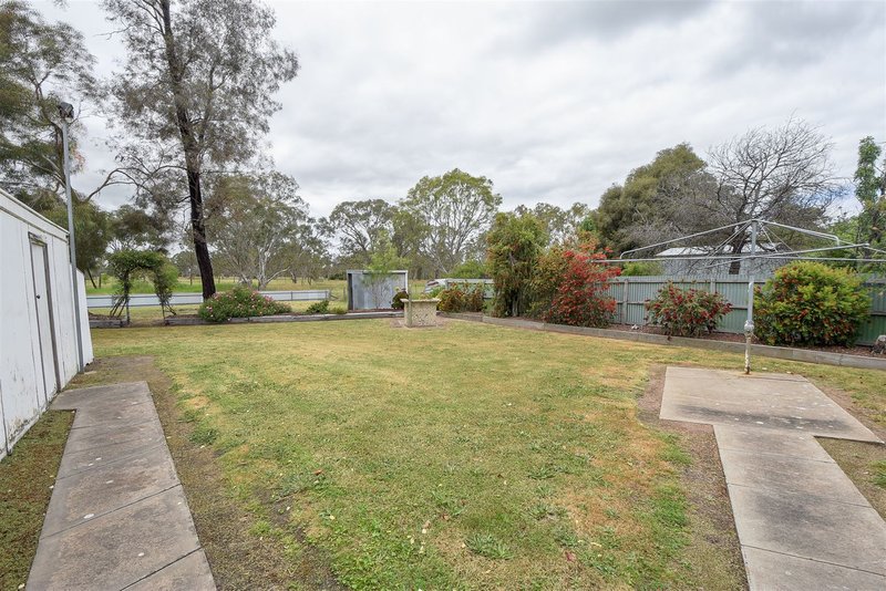 Photo - 18 Orme Street, Edenhope VIC 3318 - Image 10