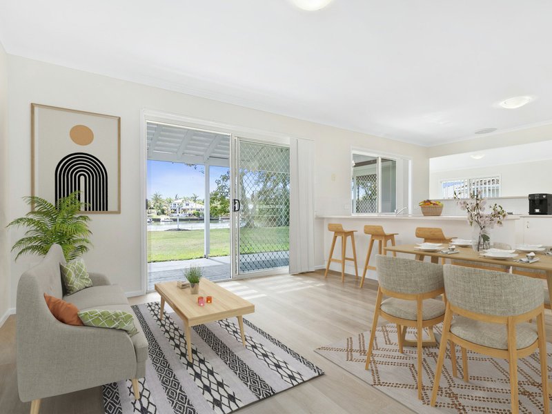 Photo - 18 Pacific Drive, Banksia Beach QLD 4507 - Image 7