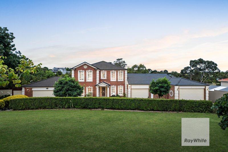 18 Palamino Valley Court, Greenvale VIC 3059