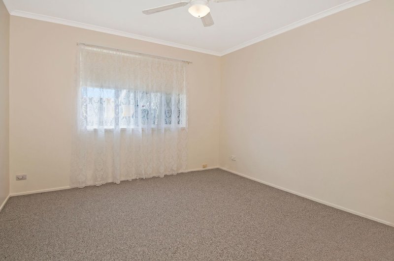 Photo - 18 Palm Ct , Bethania QLD 4205 - Image 10