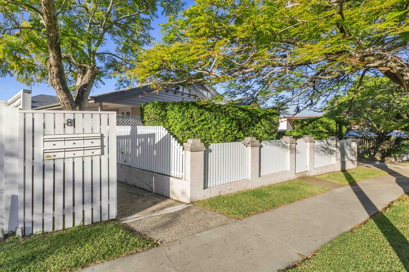 Photo - 1/8 Palmer Street, Greenslopes QLD 4120 - Image 11