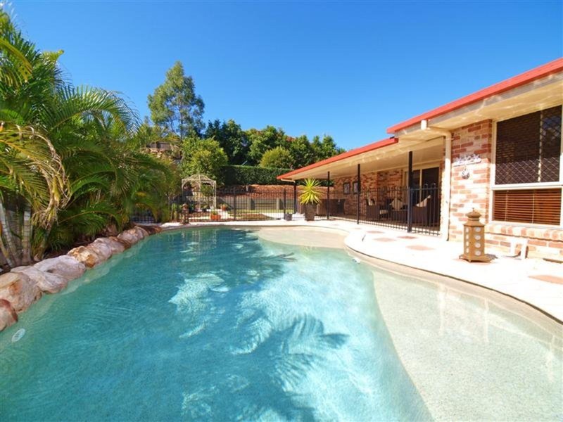 18 Pardalote Place, Cashmere QLD 4500