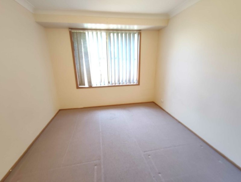 Photo - 18 Park Street, Merrylands NSW 2160 - Image 6