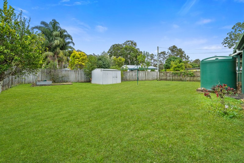 Photo - 18 Parkland Court, Eagleby QLD 4207 - Image 12