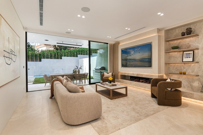 Photo - 18 Parkside Drive, Kogarah Bay NSW 2217 - Image 4