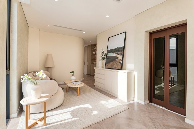 Photo - 18 Parkside Drive, Kogarah Bay NSW 2217 - Image 5