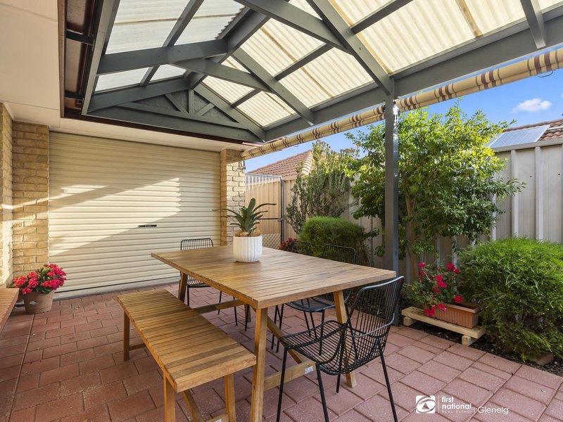 Photo - 18 Parkview Circuit, Seaford Rise SA 5169 - Image 22