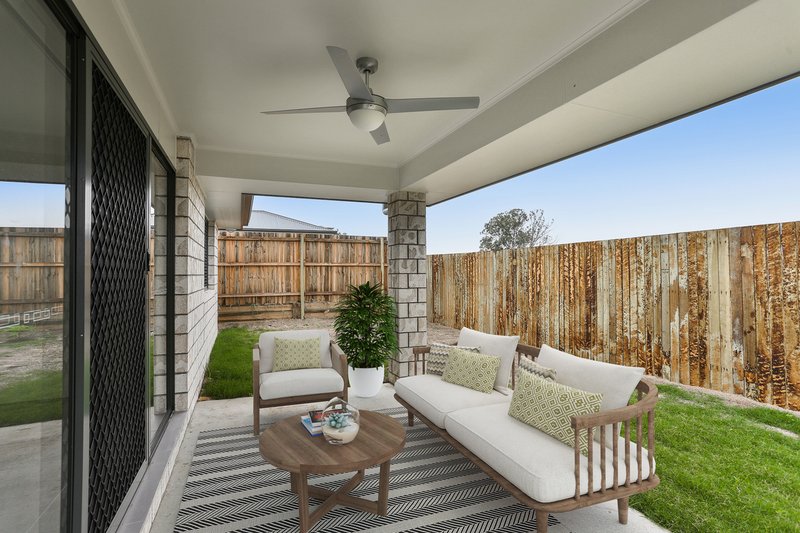 Photo - 18 Parkview Drive, Glenvale QLD 4350 - Image 7