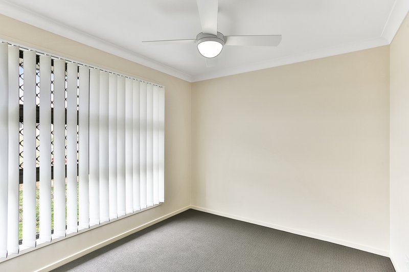 Photo - 18 Parkview Drive, Glenvale QLD 4350 - Image 11