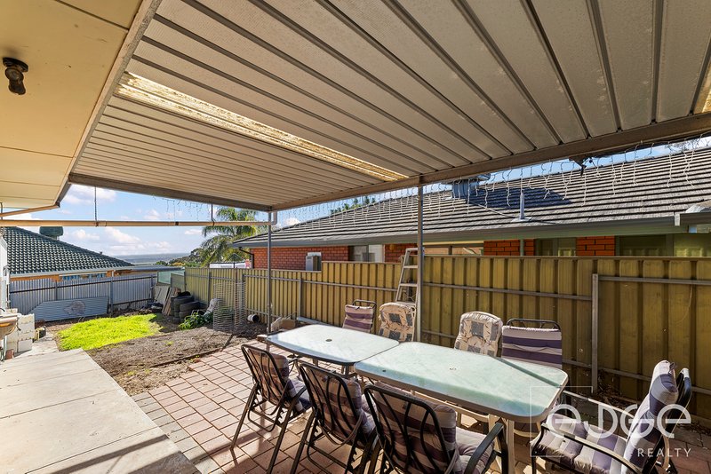 Photo - 18 Parslow Road, Para Hills SA 5096 - Image 11