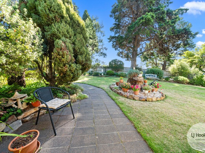 Photo - 18 Pascoe Avenue, Claremont TAS 7011 - Image 11