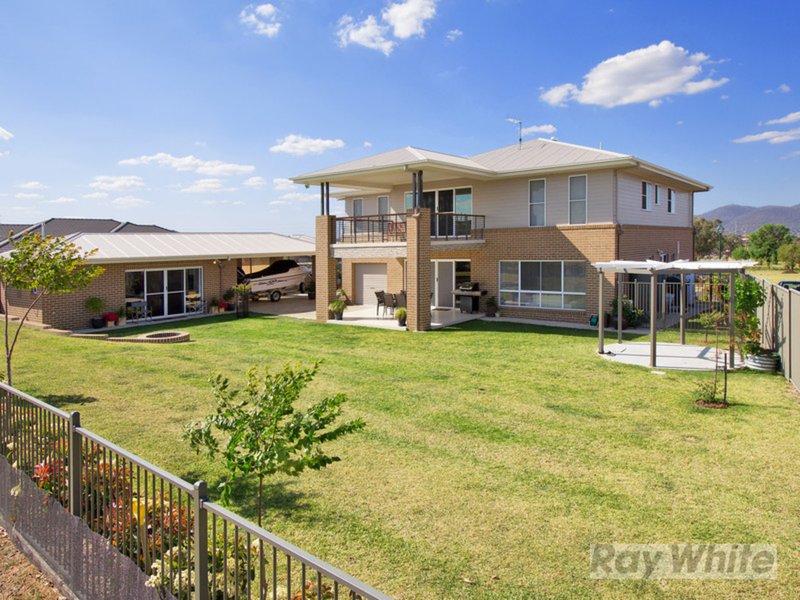 Photo - 18 Peak Drive, Tamworth NSW 2340 - Image 2