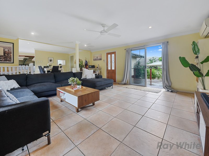 Photo - 18 Pelleas Street, Bracken Ridge QLD 4017 - Image 4