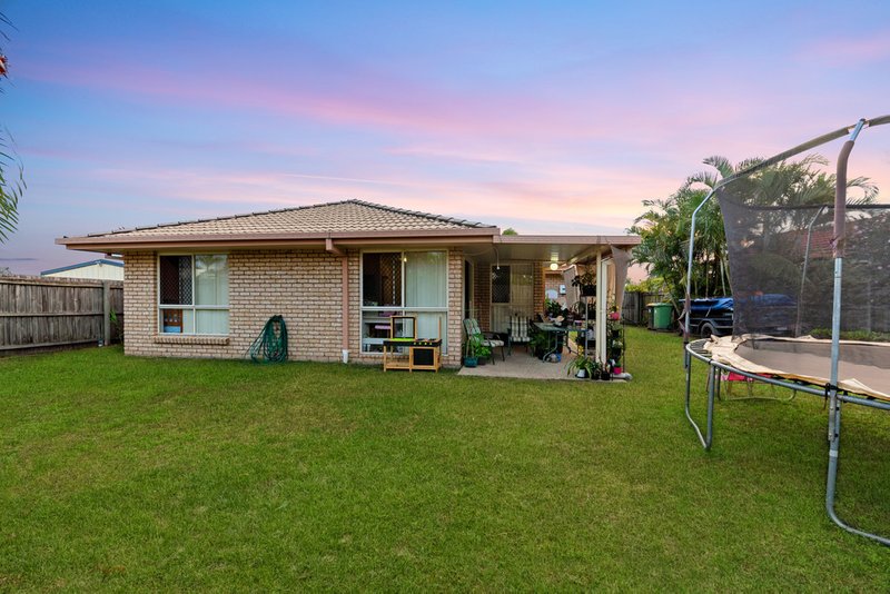 Photo - 18 Penelope Place, Deception Bay QLD 4508 - Image 10